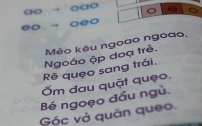 Con đọc lưu loát, mẹ... 'khóc thét'