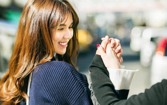 Ngọc Trinh yêu tỷ phú 72 tuổi