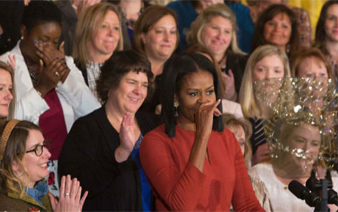 Đệ nhất phu nhân Michelle Obama rớm lệ nói lời chia tay trước khi rời Nhà Trắng