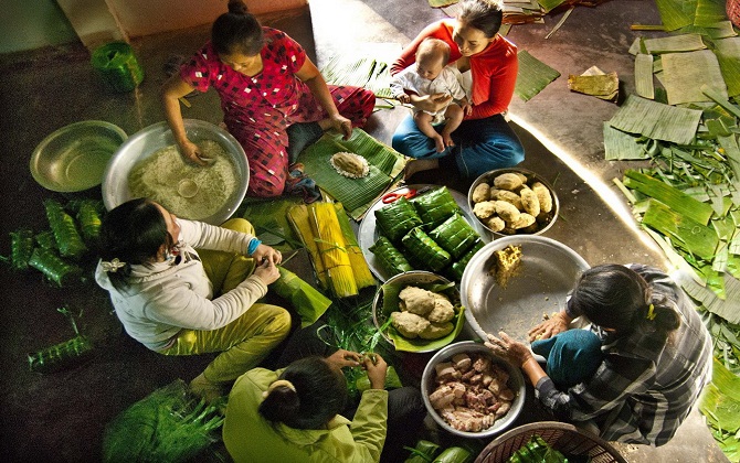 Đã đến lúc nên bỏ Tết cổ truyền: Ai có quyền đứng trước hơn 90 triệu người nói bỏ Tết?