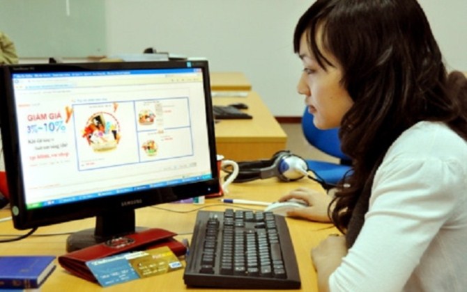 5 kinh nghiệm kinh doanh bỉm sữa online thành công của bà mẹ trẻ ở nhà chăm con