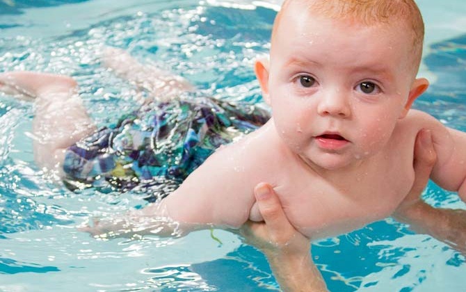 Mùa hè cho con đi bơi mà không để tâm những điều này có ngày mẹ lại tự trách bản thân mình