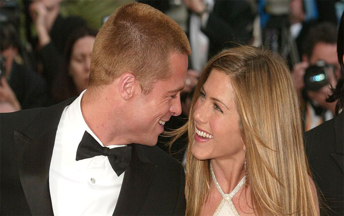 Nhìn lại "đám cưới triệu đô" của Brad Pitt và Jennifer Aniston trước khi ly hôn đầy tiếc nuối