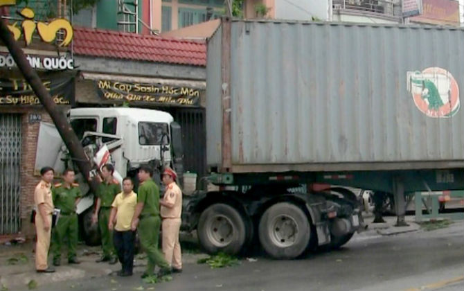 8 người tử vong do tai nạn giao thông ngày đầu nghỉ lễ