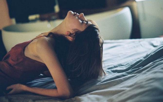 Đàn ông cho tình yêu để đổi lấy tình dục, phụ nữ thì ngược lại!