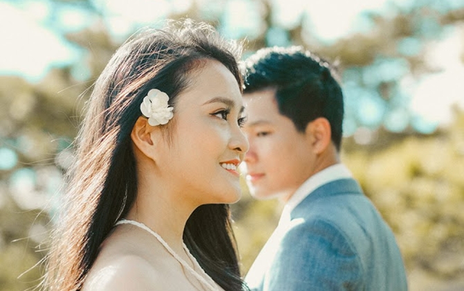 Hạnh phúc xếp vali về ăn cưới chị họ, cô gái ngơ ngác khi chú rể chính là người yêu mình