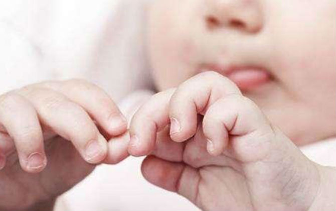 Bộ phận ĐẶC BIỆT trên cơ thể trẻ có thể tác động để kích thích trí thông minh