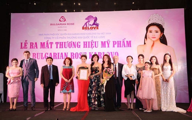 Lễ ra mắt thương hiệu Bulgaria rose Karlovo