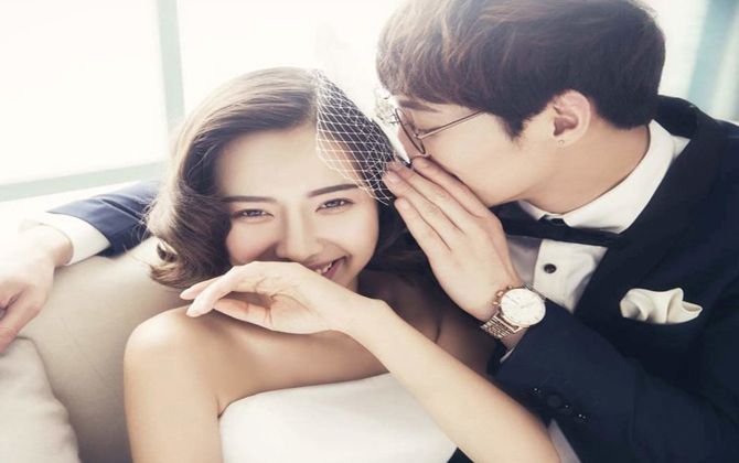 Phụ nữ LẤY CHỒNG MUỘN xin đừng vội gán ghép 'Ế thì vồ đại một người mà lấy'