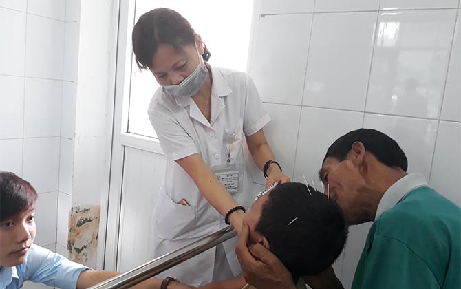 Trẻ bại não: làm thế nào để bớt đi gánh nặng cho gia đình và thay đổi cuộc đời của các bệnh nhi