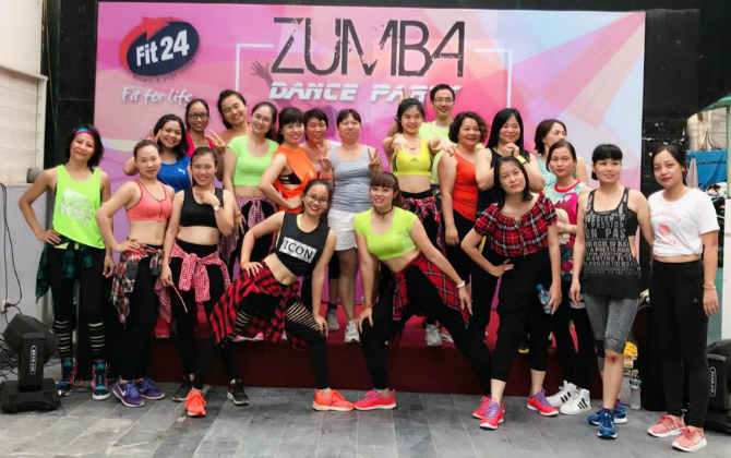 Tập Zumba để khỏe người, nuột dáng mà quên điều này có thể gặp chấn thương nặng