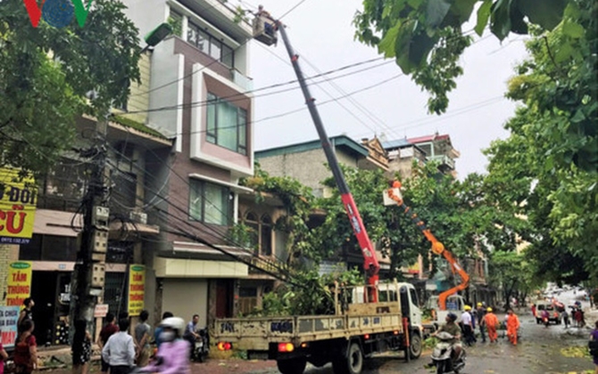 Lào Cai: Giông lốc tốc mái hơn 700 nhà dân, thiệt hại trên 7 tỷ đồng