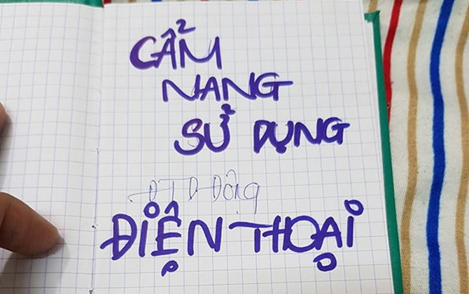Cay mắt với bức thư con gái gửi ba nơi thiên đường và cuốn cẩm nang dùng điện thoại cho mẹ