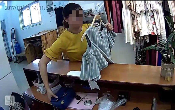 Hà Nội: Phản cảm mẹ bầu vào shop mua đồ, tiện tay “cuỗm luôn” tiền của chủ shop, chỉ để lại cái ví sạch trơn