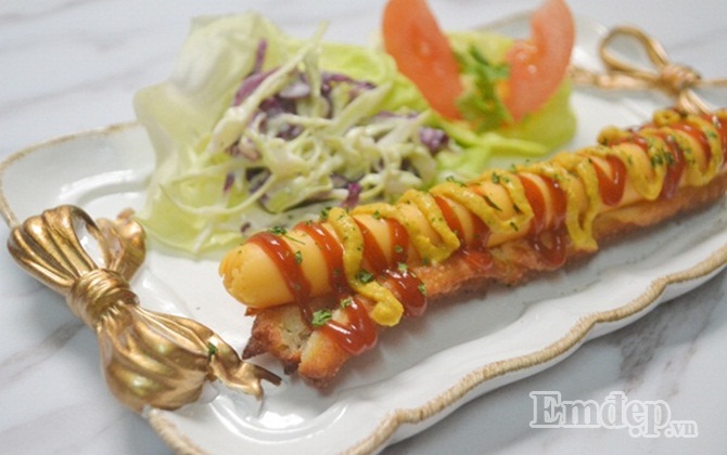 Biến tấu thú vị với món bánh Churro Hot Dog từ xứ sở Tây Ban Nha cực dễ làm tại nhà