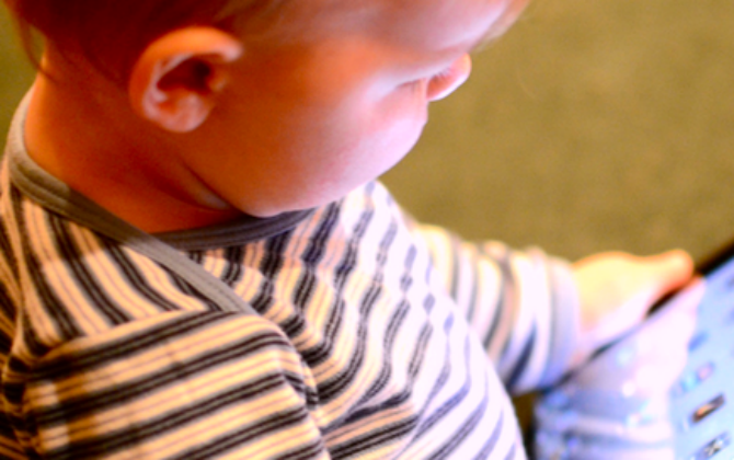 Điểm lại 6 mối nguy hiểm đe dọa sự an toàn của trẻ bố mẹ không thể lơ là