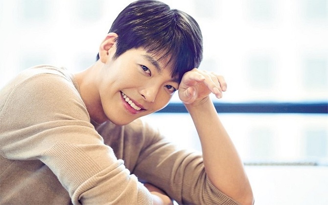 7 tháng kể từ tin ung thư, Kim Woo Bin trực tiếp viết thư tay: "Tôi đã trải qua 3 đợt hóa trị và 35 lần xạ trị"