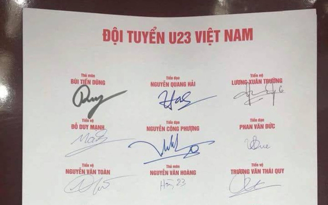 Loạt chữ ký của U23 Việt Nam khiến dân mạng bàn tán sôi nổi