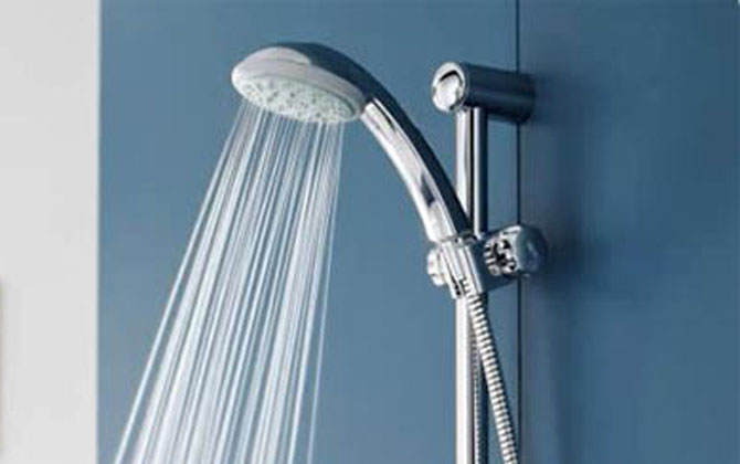 Quy tắc tắm cho người già trong ngày mùa đông giá rét, không biết rất dễ xảy ra đột quỵ