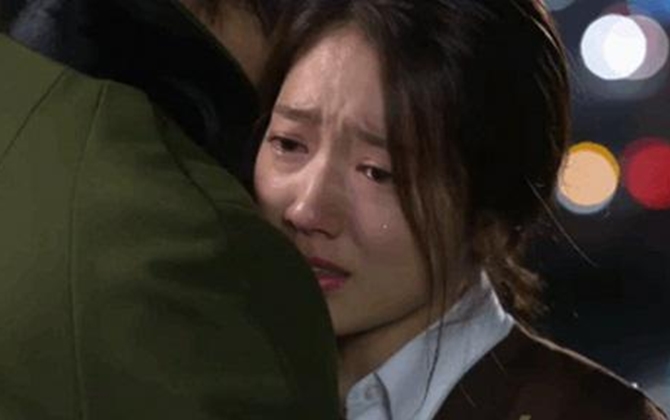 9 năm cho 1 cuộc HÔN NHÂN KHẮC KHẨU: Nhận lại chỉ là tổn thương và khoảng cách ngày càng xa