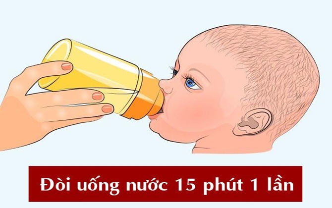 7 dấu hiệu tưởng bình thường nhưng cực nguy hiểm ở trẻ sơ sinh, cha mẹ chớ coi thường