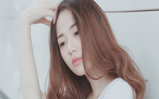 Bất ngờ quyết định của chồng khi bị mẹ xui bỏ vợ vì sinh con gái!