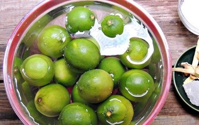 Mẹo xử lí "sự cố" dành cho chị em phụ nữ