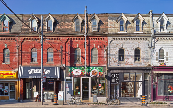 Mùa hè sang, không gì tuyệt vời bằng đến Toronto du ngoạn