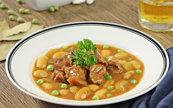 Bò hầm bia và đậu trắng ăn mãi vẫn thấy thèm