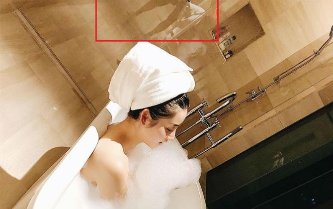 Sự thật về bức ảnh phòng tắm xuất hiện hai cẳng chân kinh dị của Á hậu Huyền My