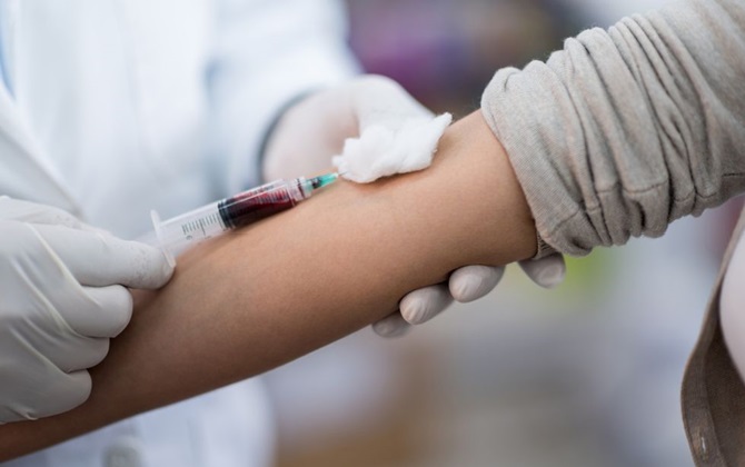 9 triệu chứng nhiễm HIV mà mọi phụ nữ cần biết