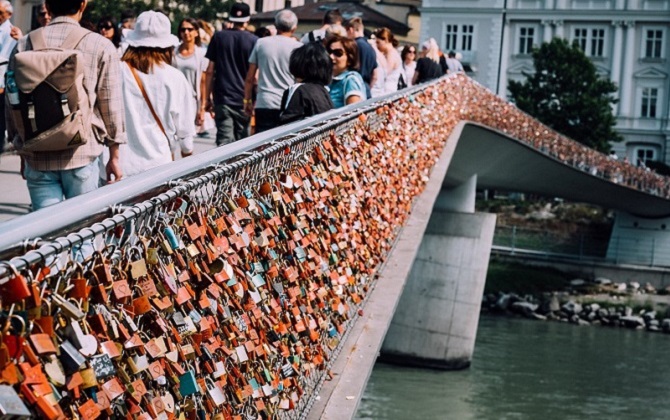 Đi Salzburg để biết Áo không chỉ có Vienna và ngôi làng cổ tích Hallstatt