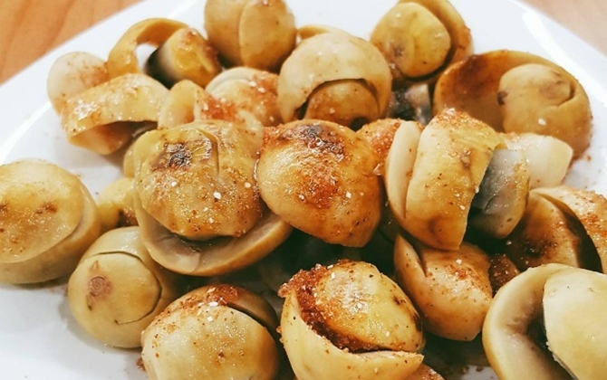 Một vòng ăn 'no căng rốn' các món ngon Hà Nội chớm thu