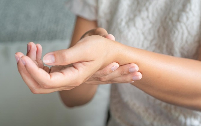 “Tất tần tật” sự thật về viêm khớp dạng thấp mà bạn không thể làm ngơ