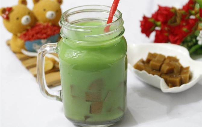 Ai mà ngờ làm trà sữa matcha đậu xanh lại đơn giản thế này