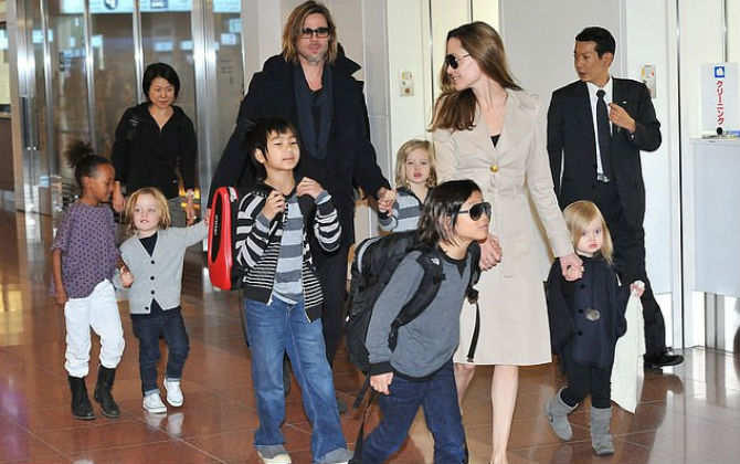 Angelina Jolie và Brad Pitt hoàn tất thỏa thuận quyền nuôi con