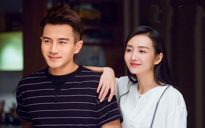 Có khi người ta im lặng với bạn là vì đang có một người khác làm họ vui hơn