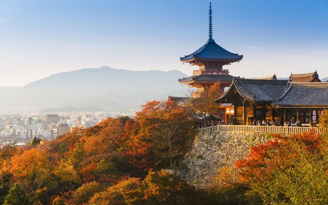 Đầu năm tới Kyoto, Nhật Bản đừng quên ghé qua những ngôi đền này cầu may mắn