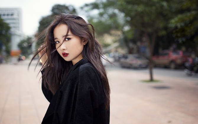 5 phút để giải mã và chinh phục các cô nàng ít nói lạnh lùng
