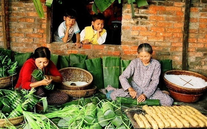 Chán ngán với bà mẹ chồng muốn con dâu MUA CẢ CHỢ QUÊ về cho con gái nhưng lại... QUÊN GỬI TIỀN