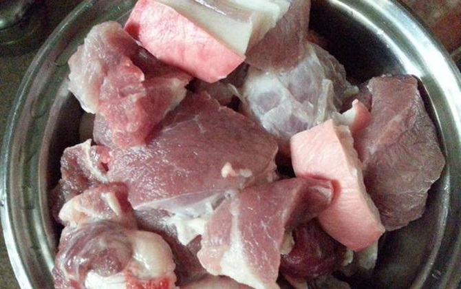 Chân giò trước hay sau của lợn ngon, câu trả lời không như bạn vẫn nghĩ