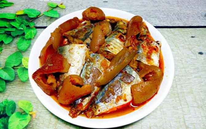 Cá nục kho bì lợn dẻo thơm đậm đà, ông xã "đánh bay nồi cơm"