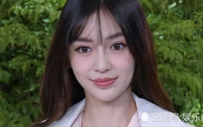 Angelababy đáp trả khi liên tục bị chê xuống sắc, mắt to như mắt trâu