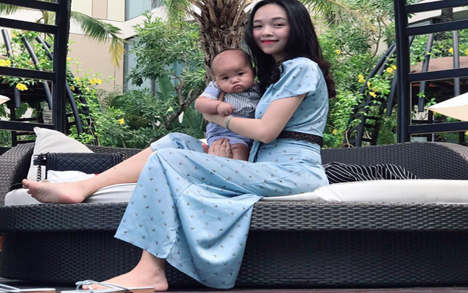 Kinh nghiệm cho con đi du lịch bằng máy bay từ khi mới 3 tháng tuổi của bà mẹ trẻ Hà Thành