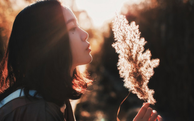 Phải làm sao khi bạn đang hẹn hò nhưng trong lòng vẫn còn nhớ nhung tình cũ?