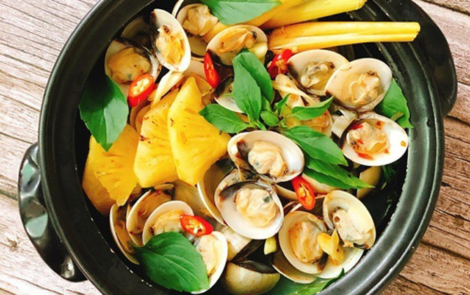Nghêu nấu nước dừa thơm phức ngọt thịt hàng xóm cũng phát thèm