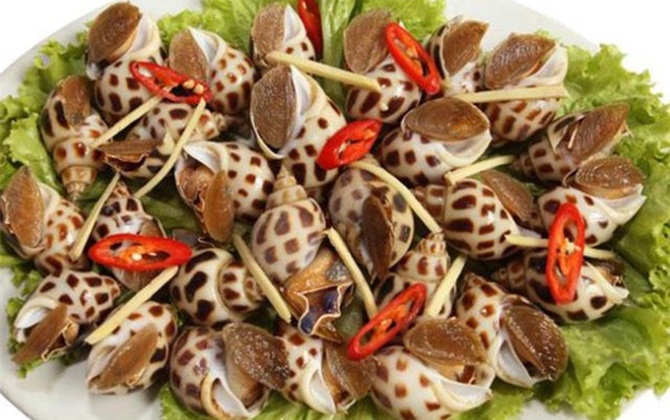 Ngộ độc ốc biển mùa du lịch: Ăn ốc thế nào để phòng tránh?
