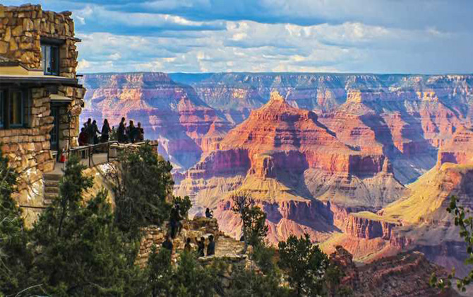 Tận hưởng một kỳ nghỉ không thể tuyệt vời hơn ở Vườn quốc gia Grand Canyon kỳ vĩ