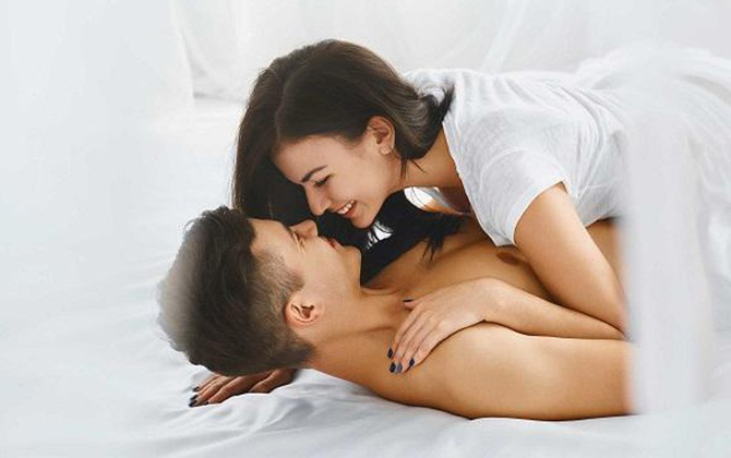 Ái ân vào những lúc này, không những không vui mà còn gây đau đớn