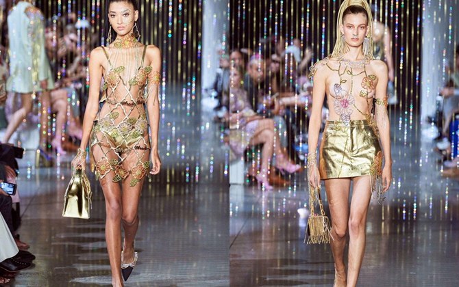 SỐC: Mẫu nữ lộ nguyên ngực trần khi catwalk trên sàn diễn